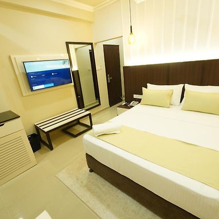Hotel Grand Amanee Ratnapura Eksteriør billede